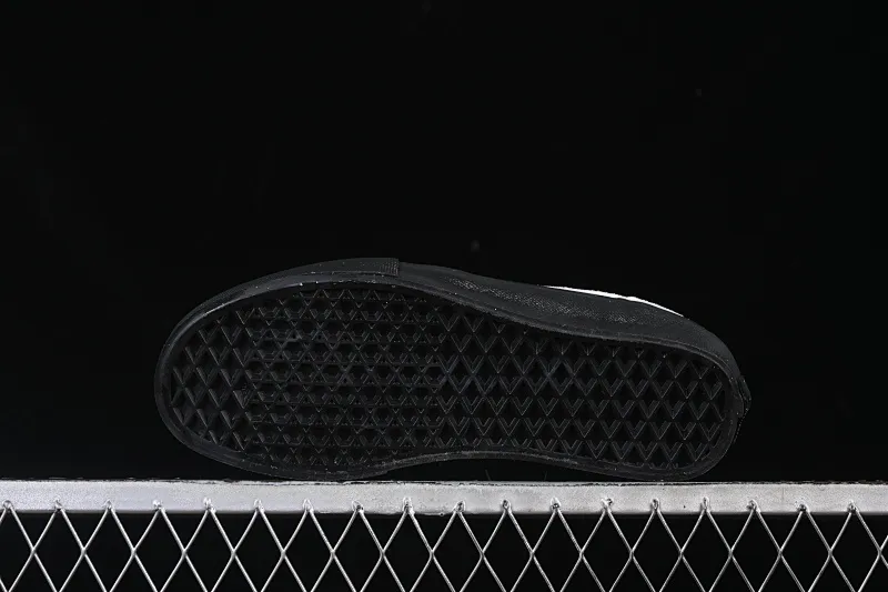 All categories Vans Vans series Vans Low Vans low-top Vans Safe Brady Low Vans high-end branch low-top retro casual sneakers VN000EEHBWI